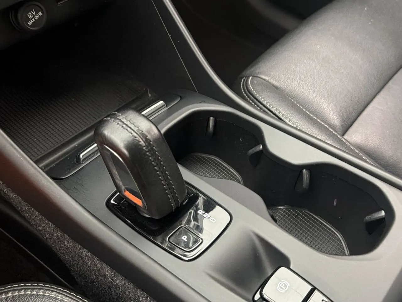 Volvo XC40 bild 25