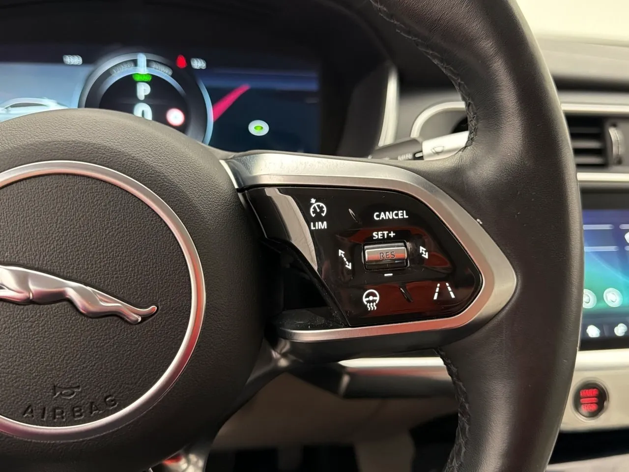 Jaguar I-Pace bild 21