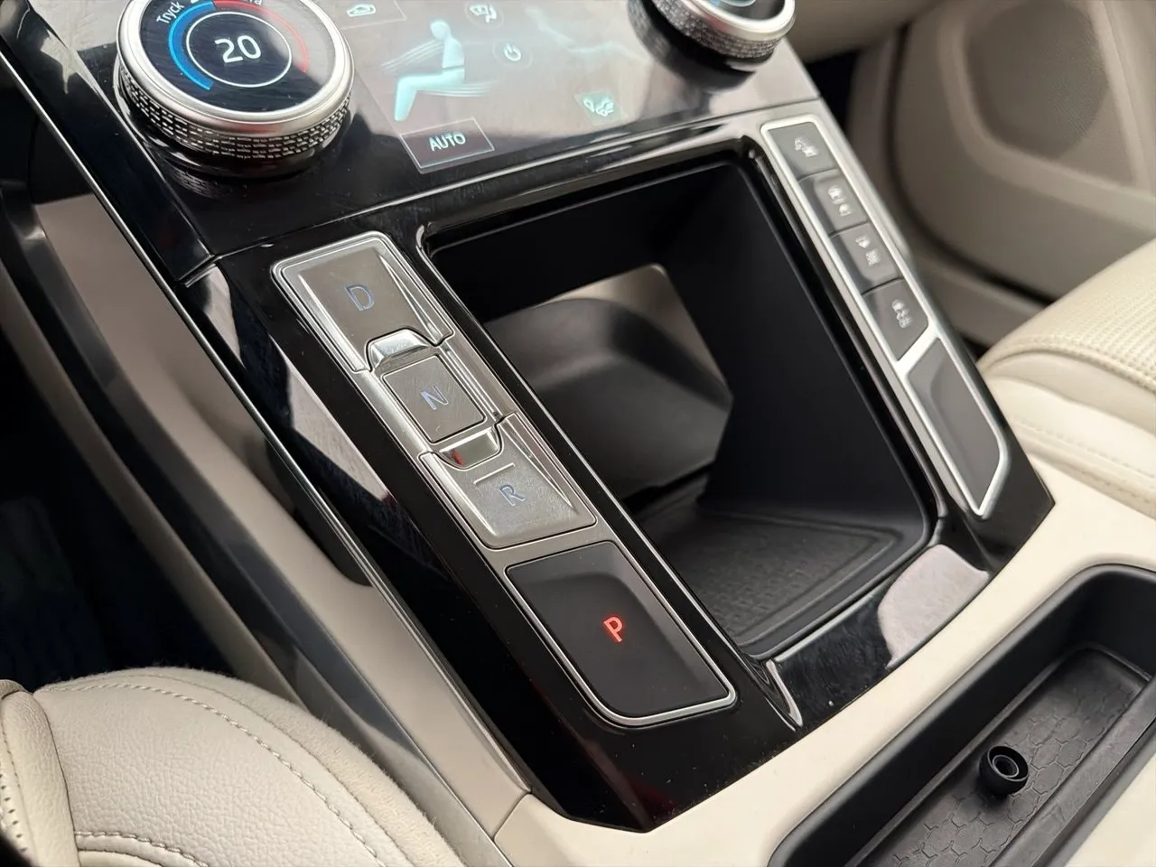 Jaguar I-Pace bild 27