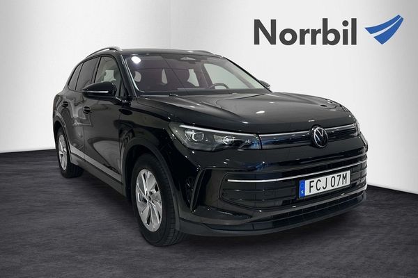 Volkswagen Tiguan eTSI 150 DSG Backkamera / Drag / Värmare - 2025