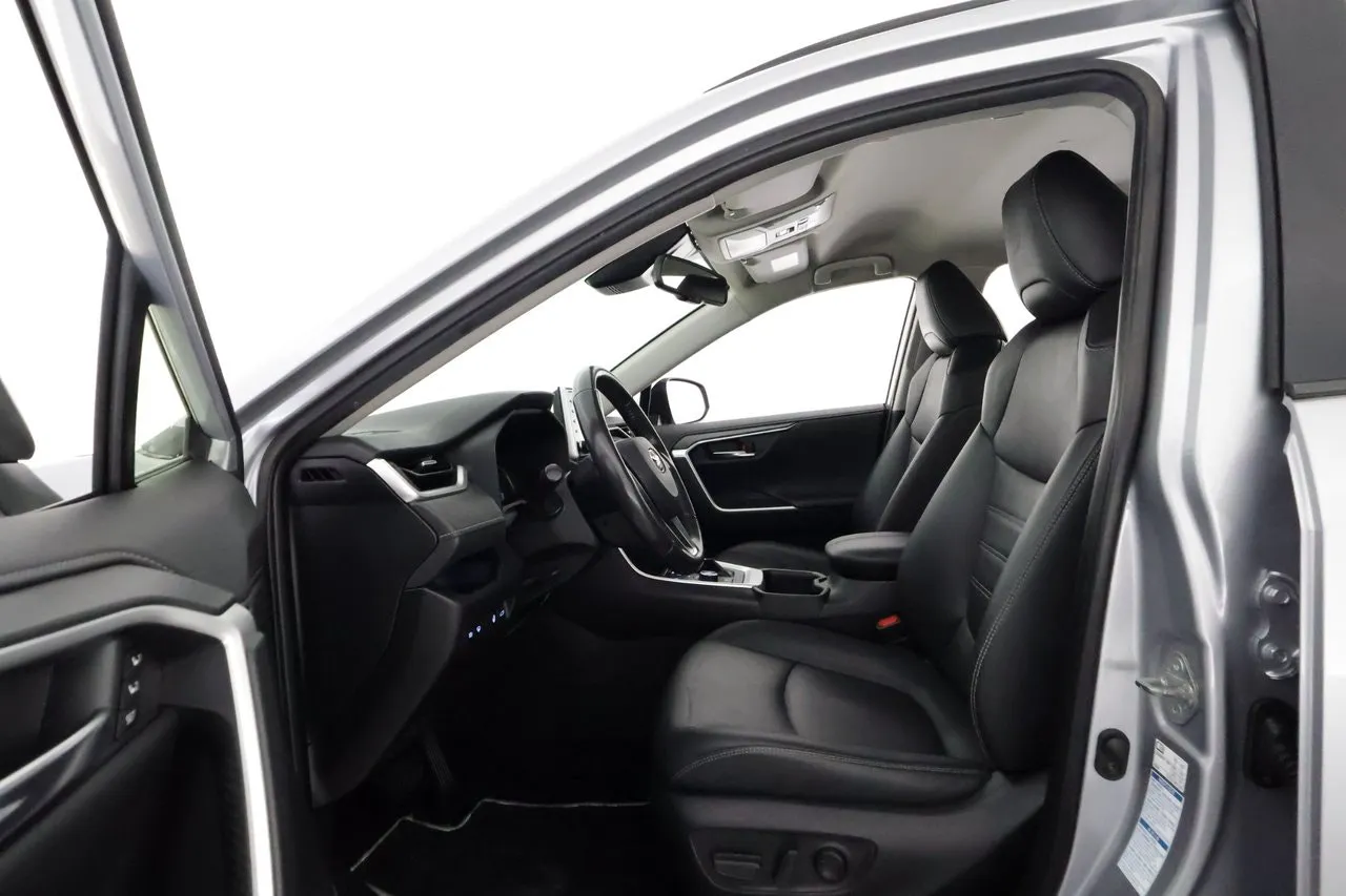 Toyota RAV4 bild 10