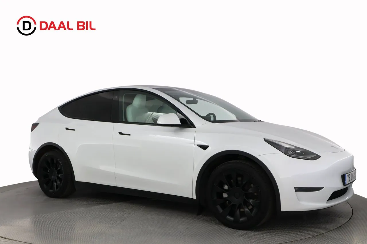 Tesla Model Y bild 4