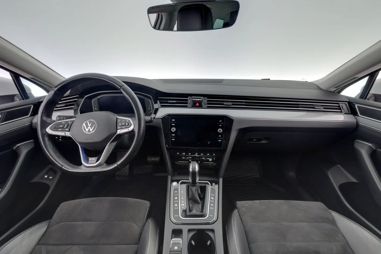 Volkswagen Passat bild 13