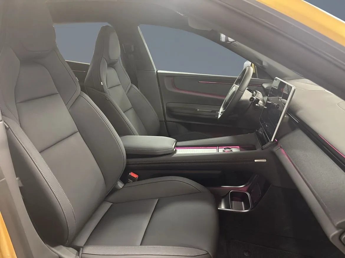 Polestar 4 bild 6