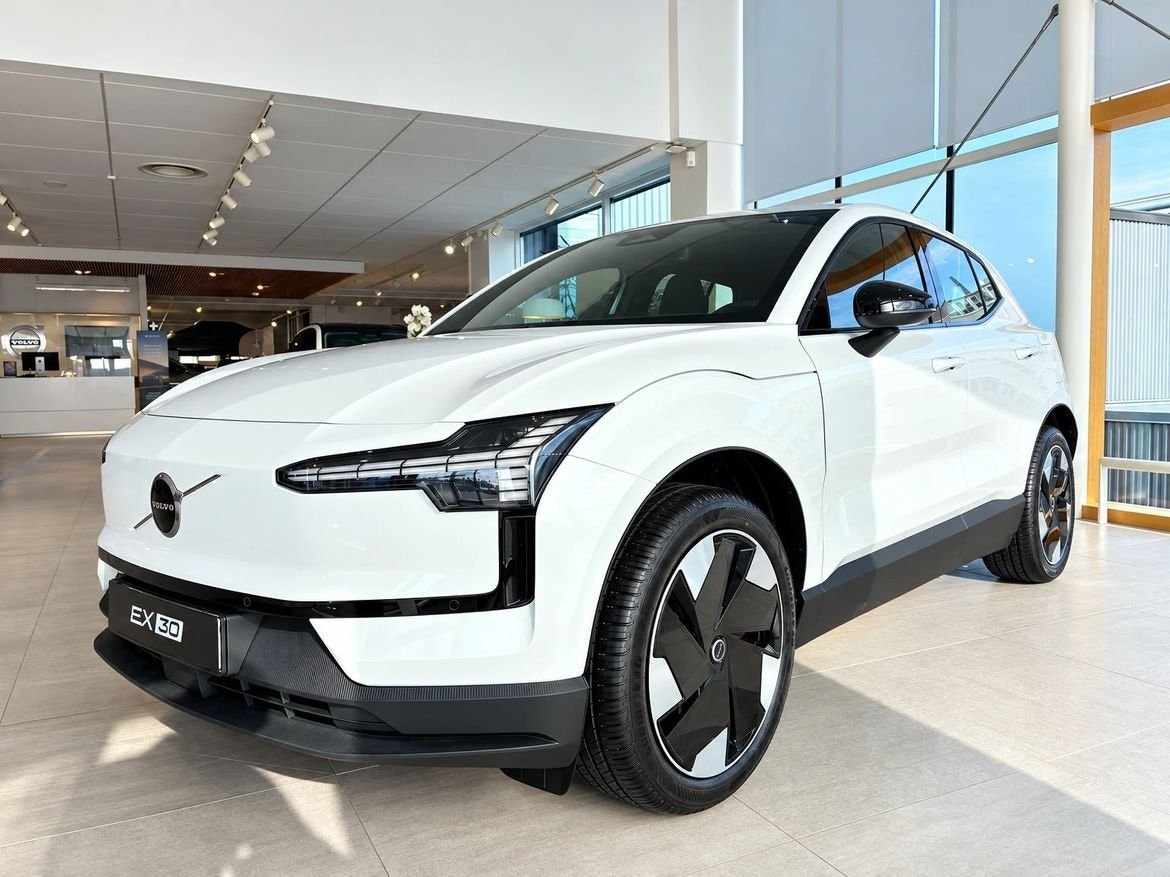 Volvo EX30