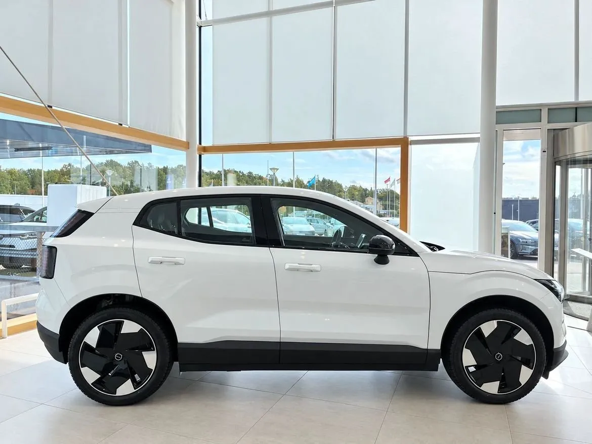 Volvo EX30 bild 3
