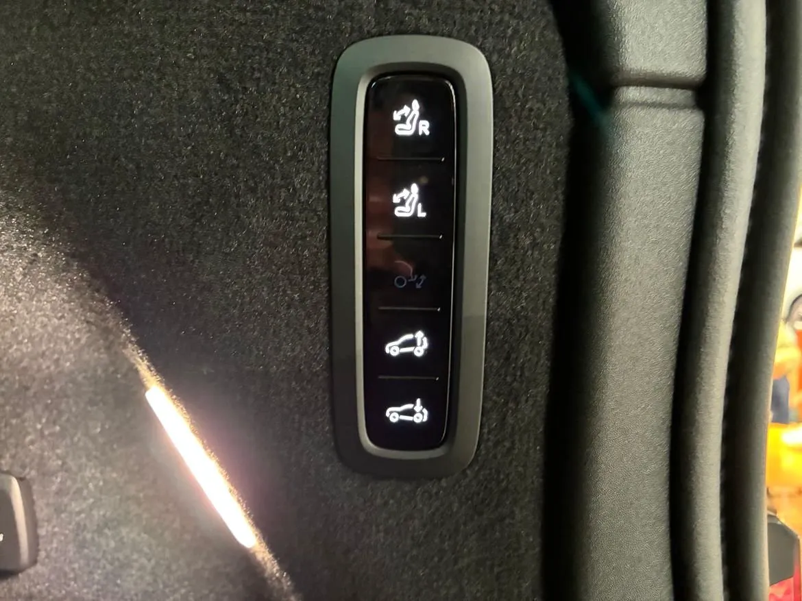 Volvo EX90 bild 20