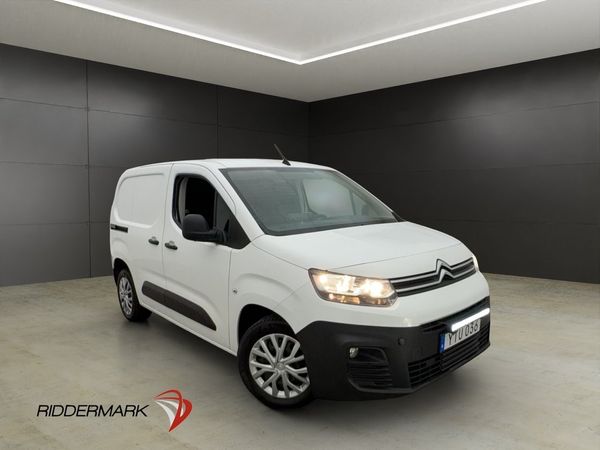 Citroen Berlingo 1.5HDi 102hk Värmare Ny-Kamrem PDC CARPLAY - 2018
