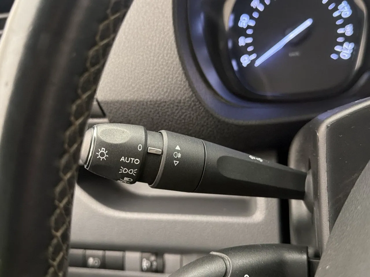 Opel Vivaro bild 16