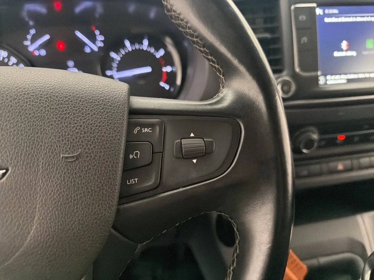 Opel Vivaro bild 20