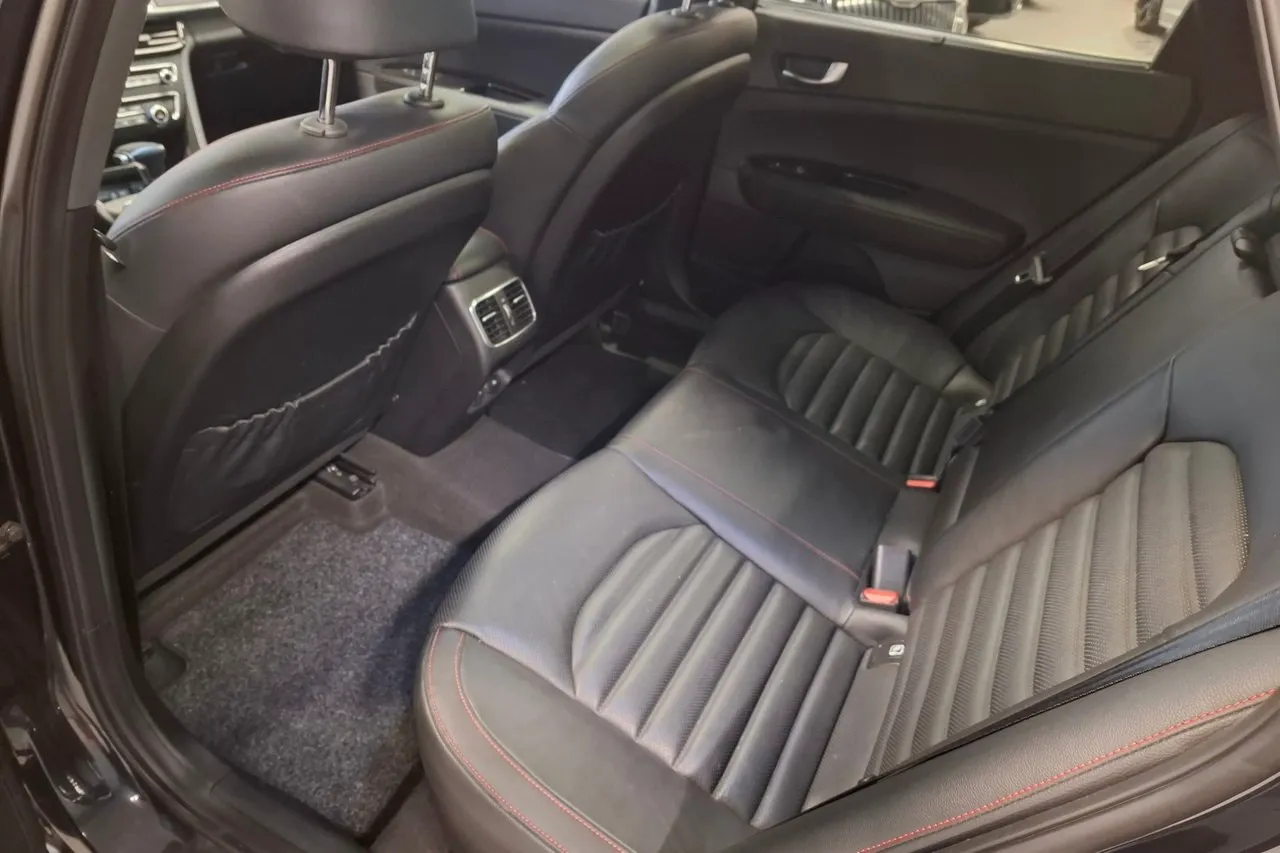Kia Optima bild 12