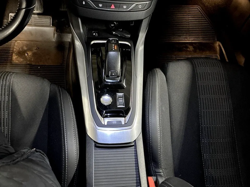 Peugeot 308 SW bild 13