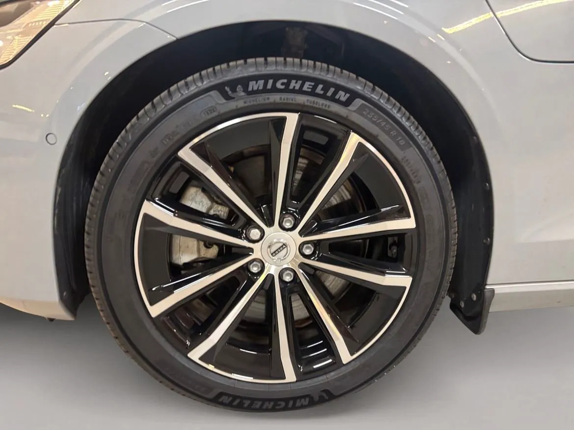 Volvo V60 bild 8