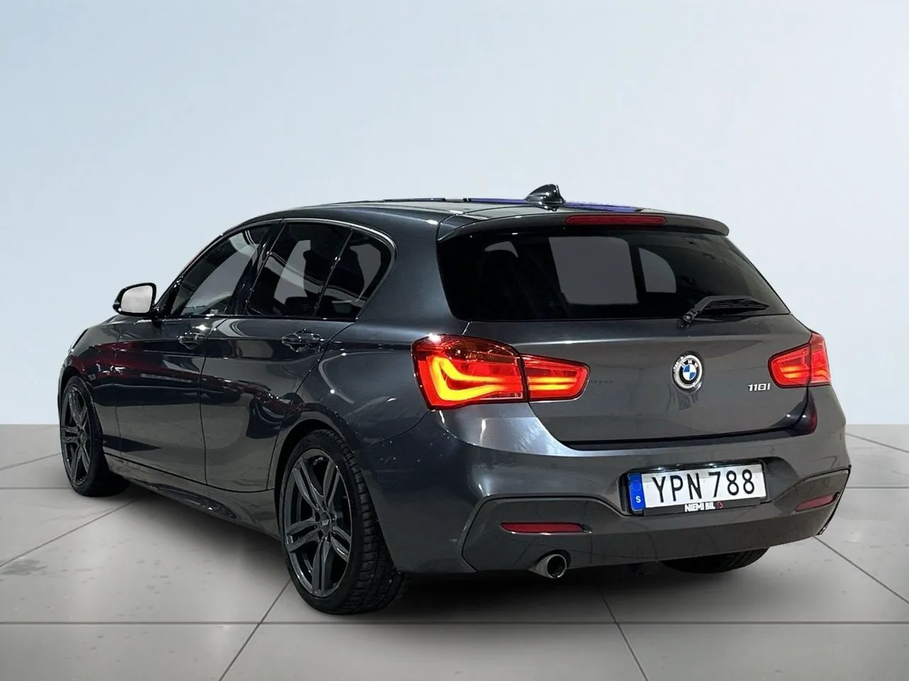 BMW 118 bild 5