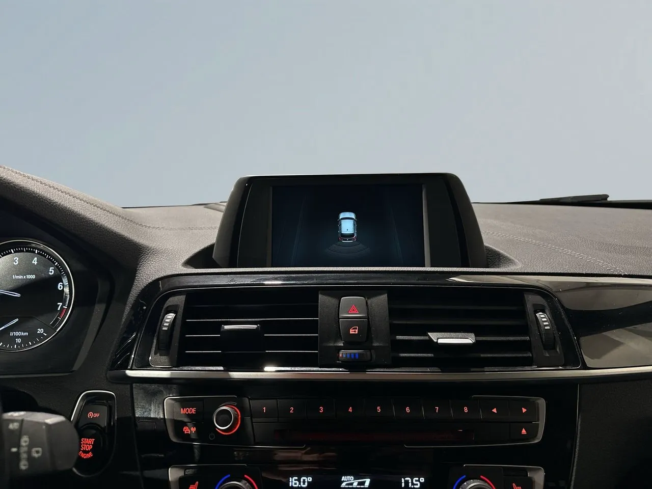 BMW 118 bild 15