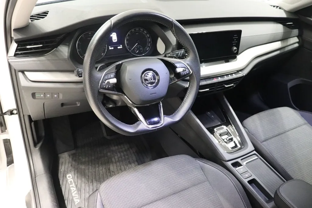 Skoda Octavia bild 7