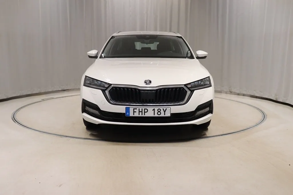 Skoda Octavia bild 2
