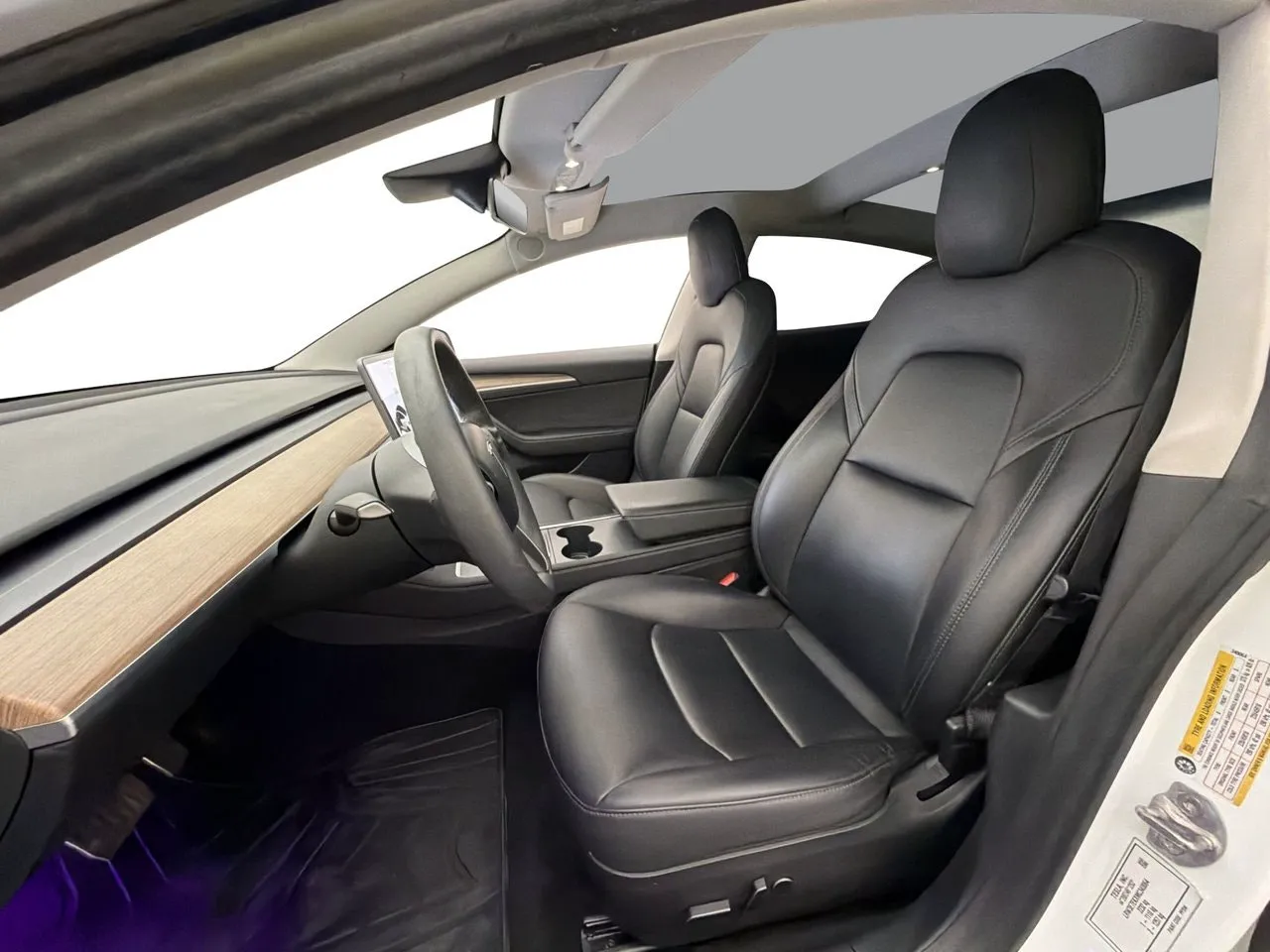 Tesla Model 3 bild 12