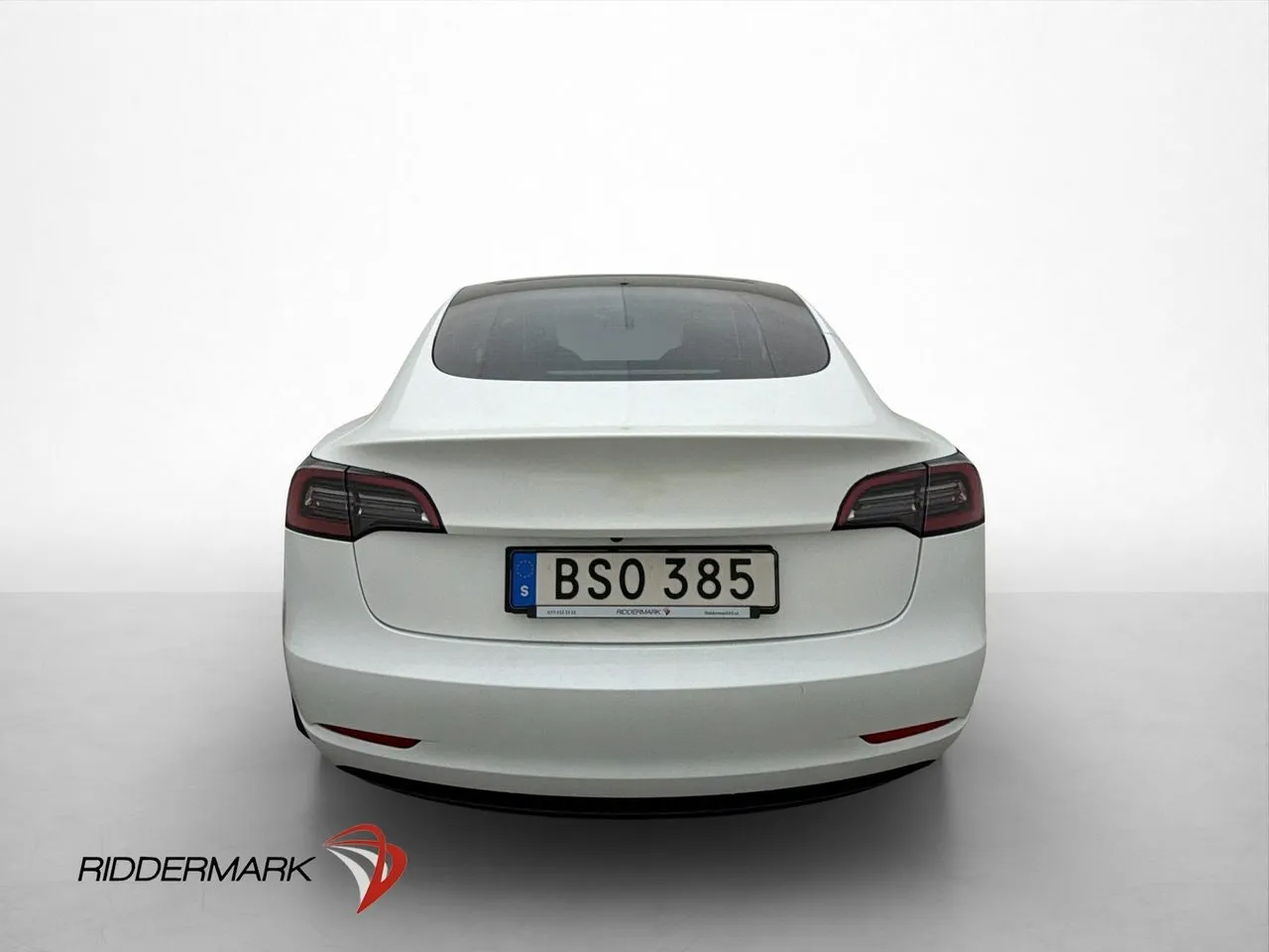 Tesla Model 3 bild 8