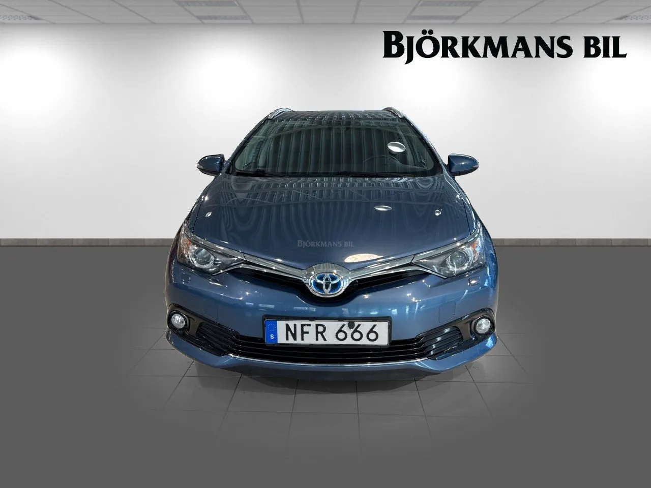 Toyota Auris bild 2