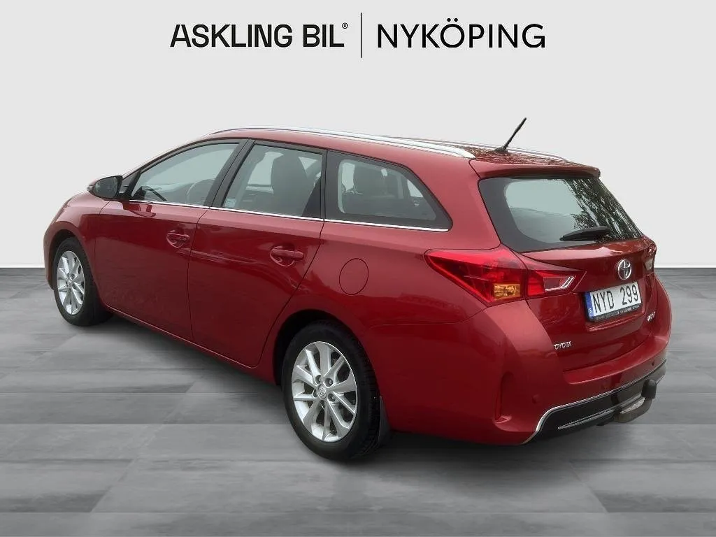 Toyota Auris bild 2