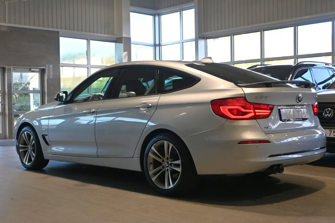 BMW 320 bild 3