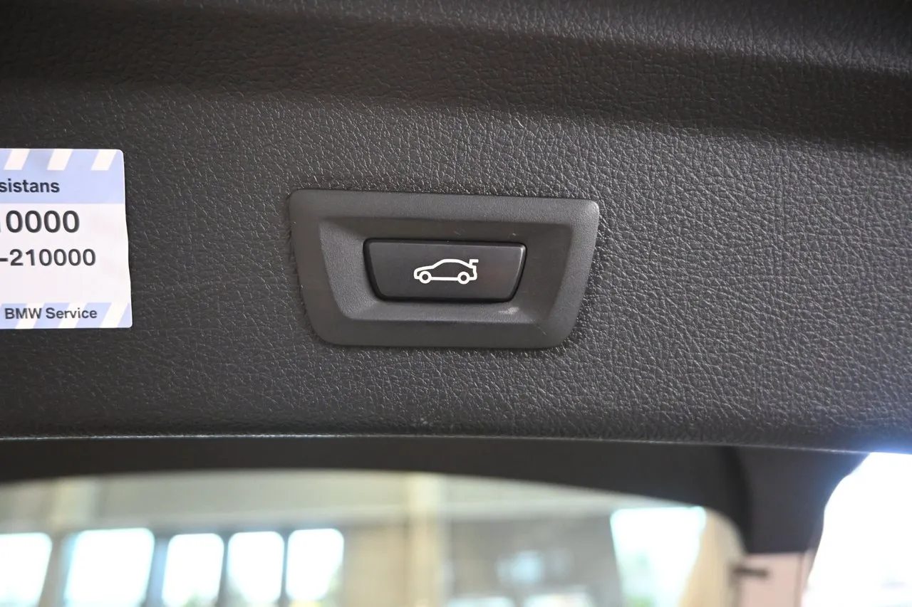 BMW 320 bild 16