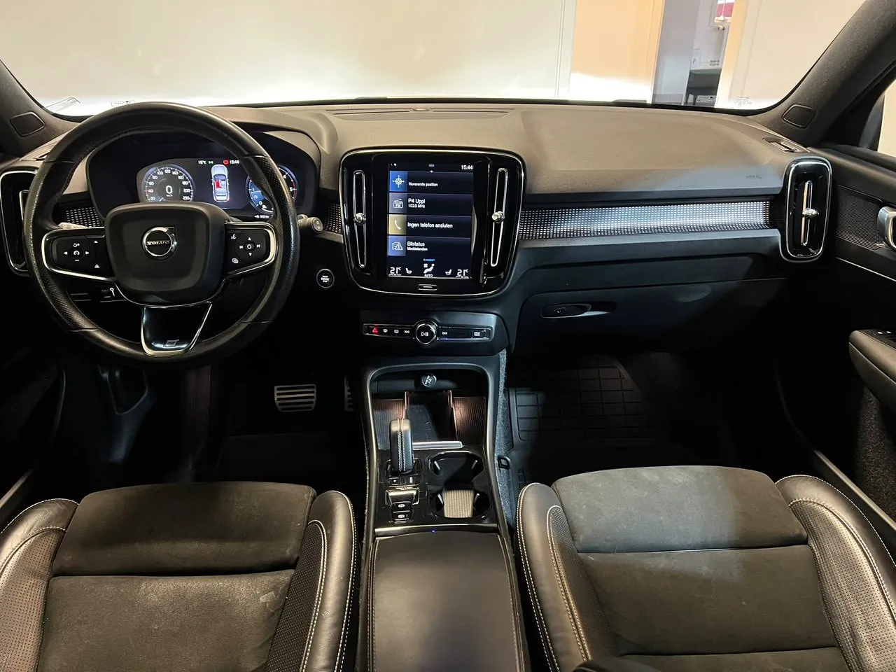 Volvo XC40 bild 8