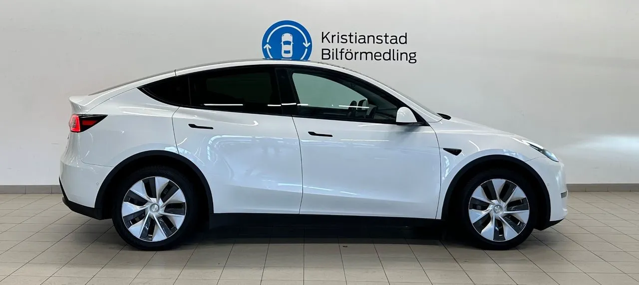 Tesla Model Y bild 4
