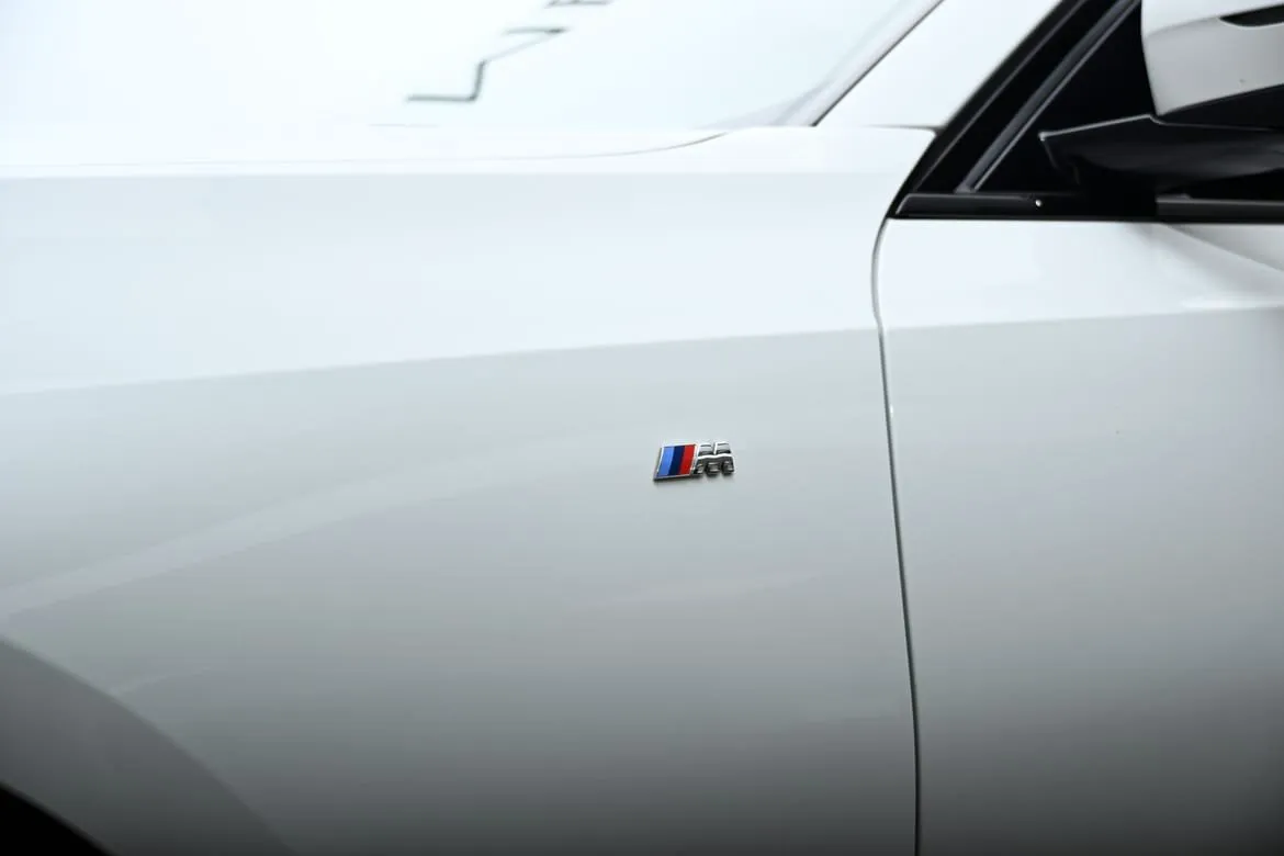 BMW 320 bild 6