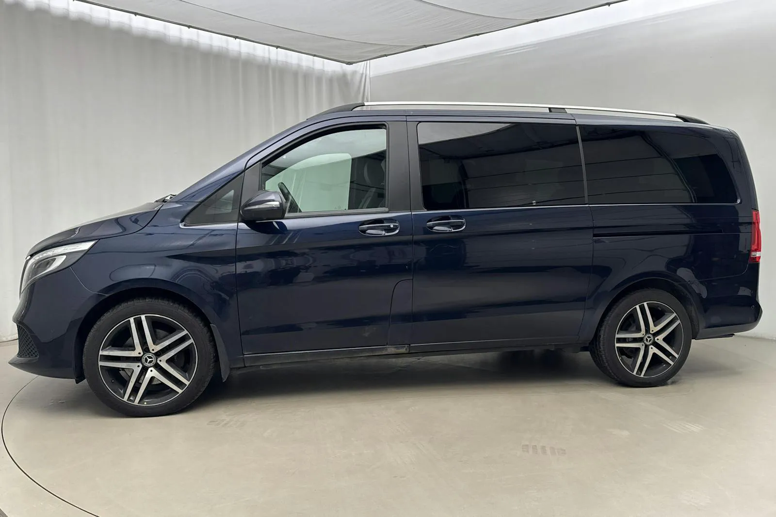 Mercedes V300 bild 2