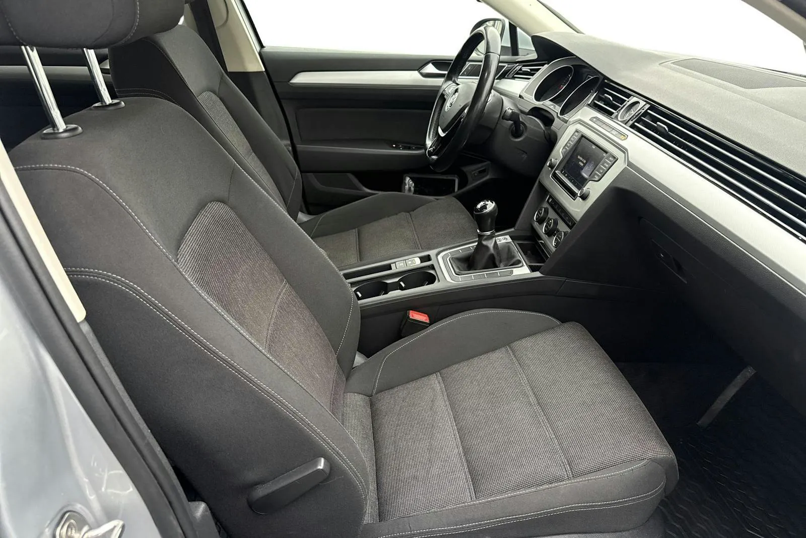 Volkswagen Passat bild 7