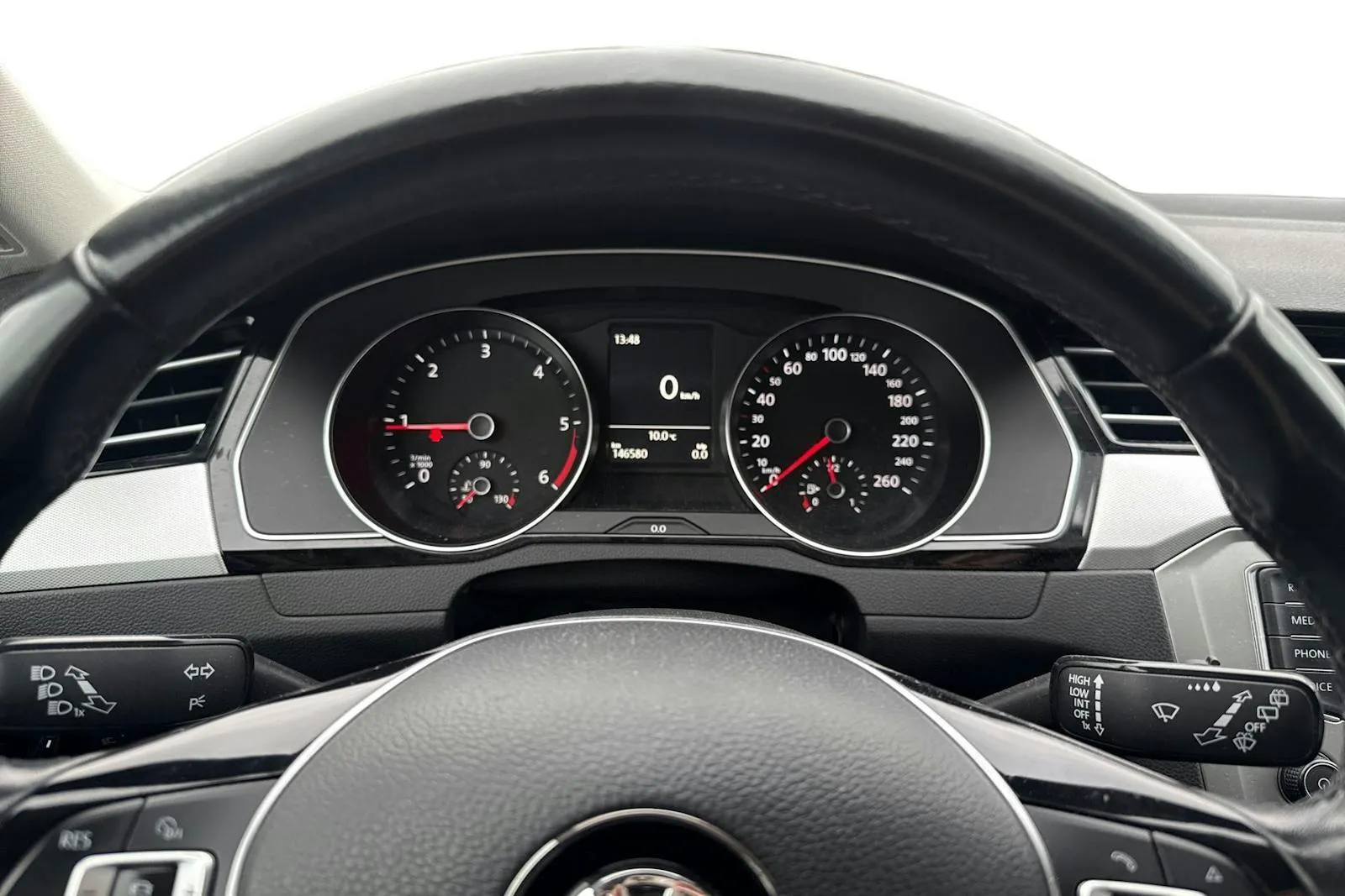 Volkswagen Passat bild 10