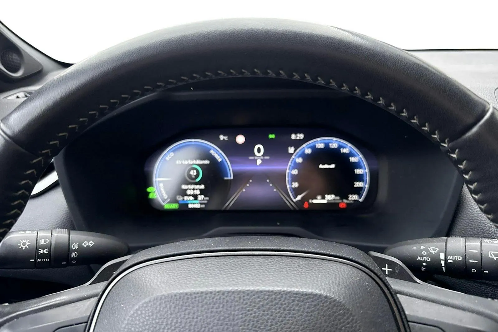 Toyota RAV4 bild 10