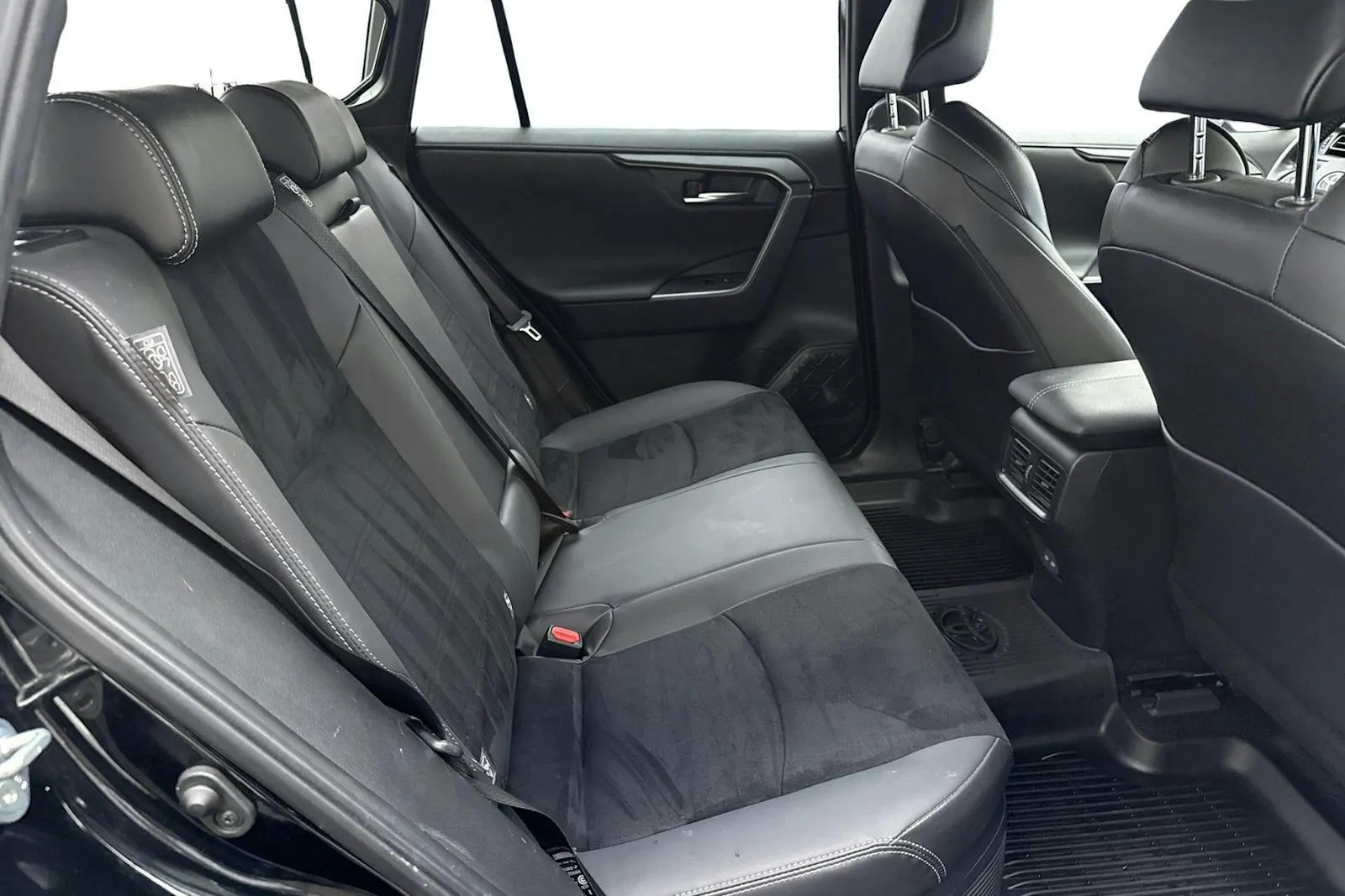 Toyota RAV4 bild 8