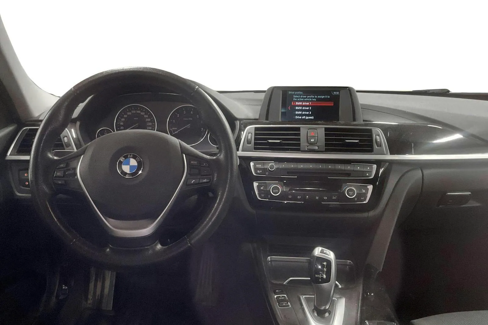 BMW 330 bild 6