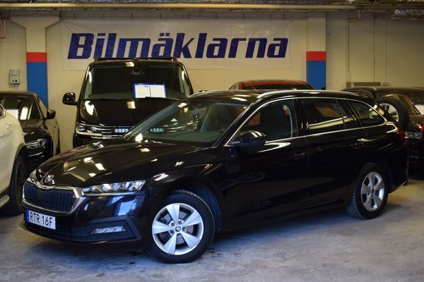 Skoda Octavia Kombi 2.0 TDI Ambition MOMS/RATTVÄRM/CARPLAY/PDC/S&V - 2022