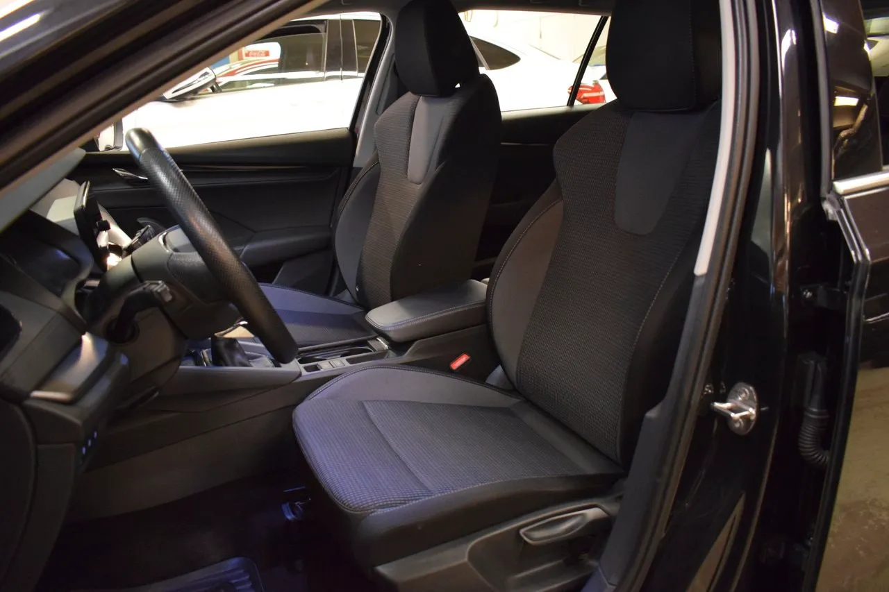 Skoda Octavia bild 8