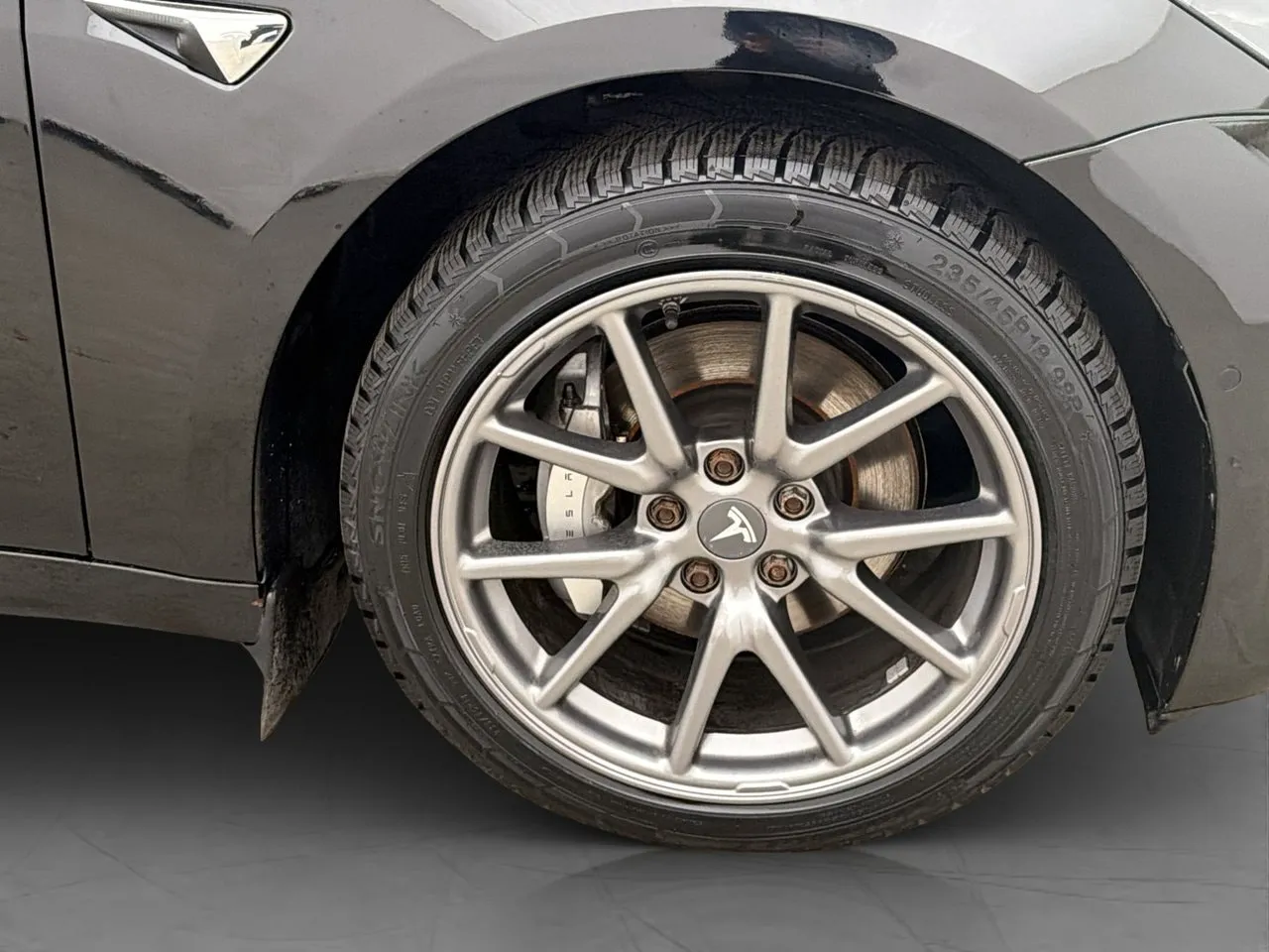Tesla Model 3 bild 30