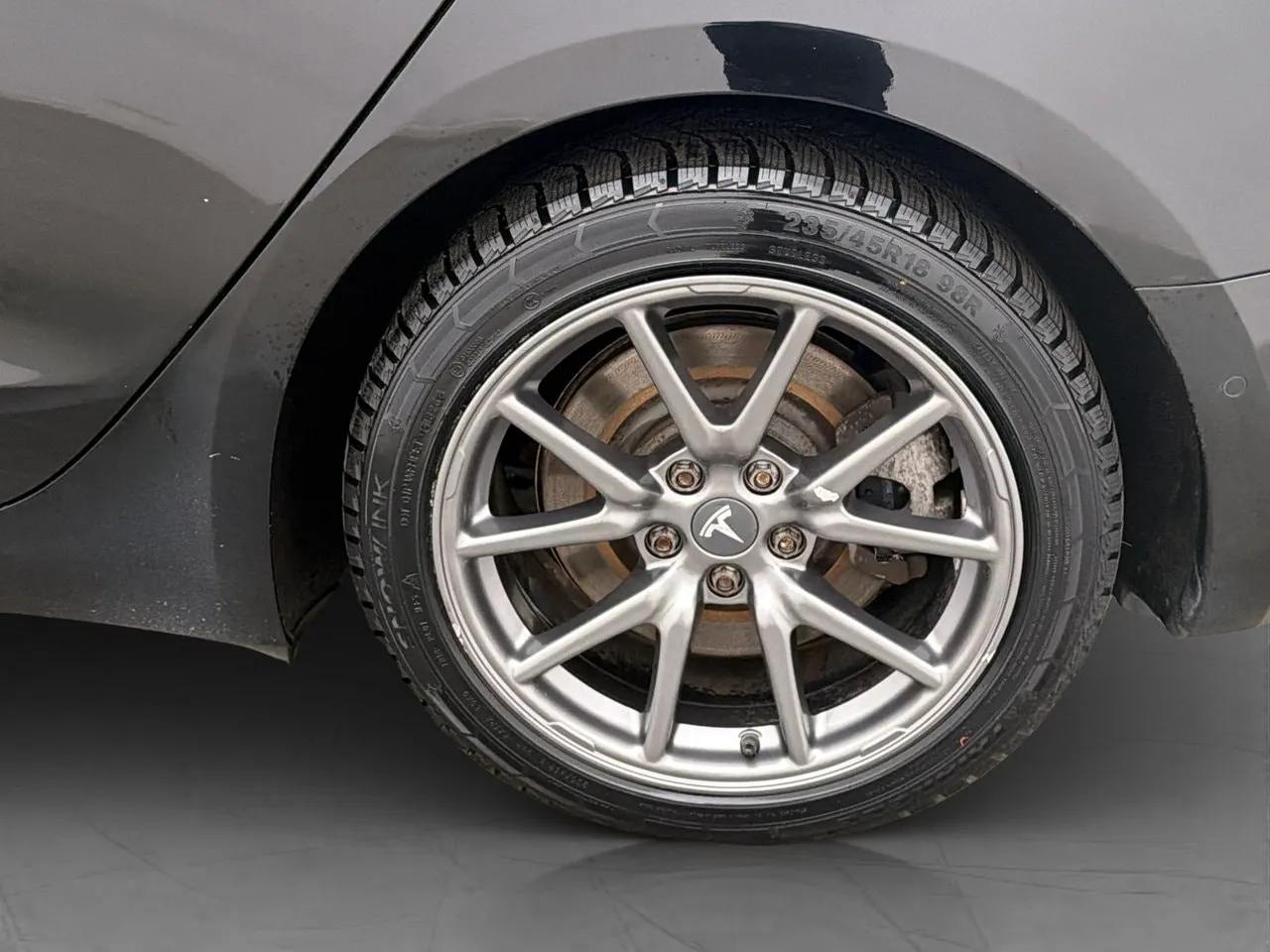 Tesla Model 3 bild 28