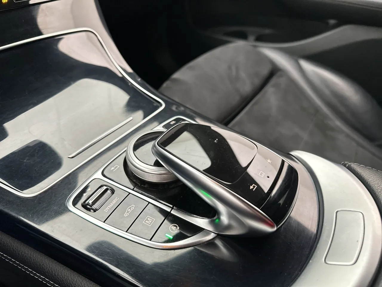 Mercedes GLC250 bild 29