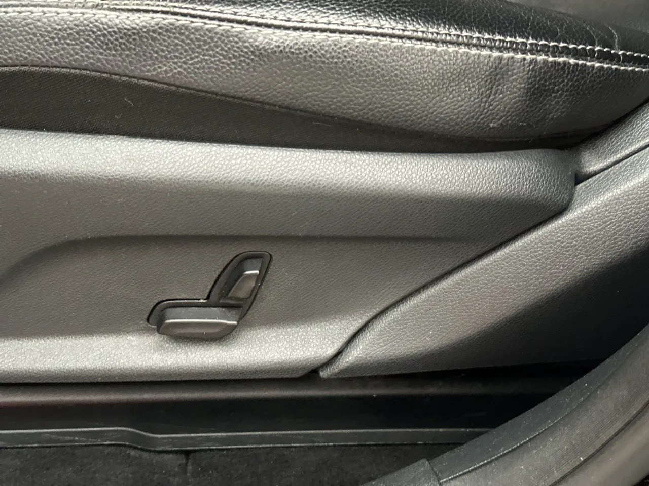 Mercedes GLC250 bild 15
