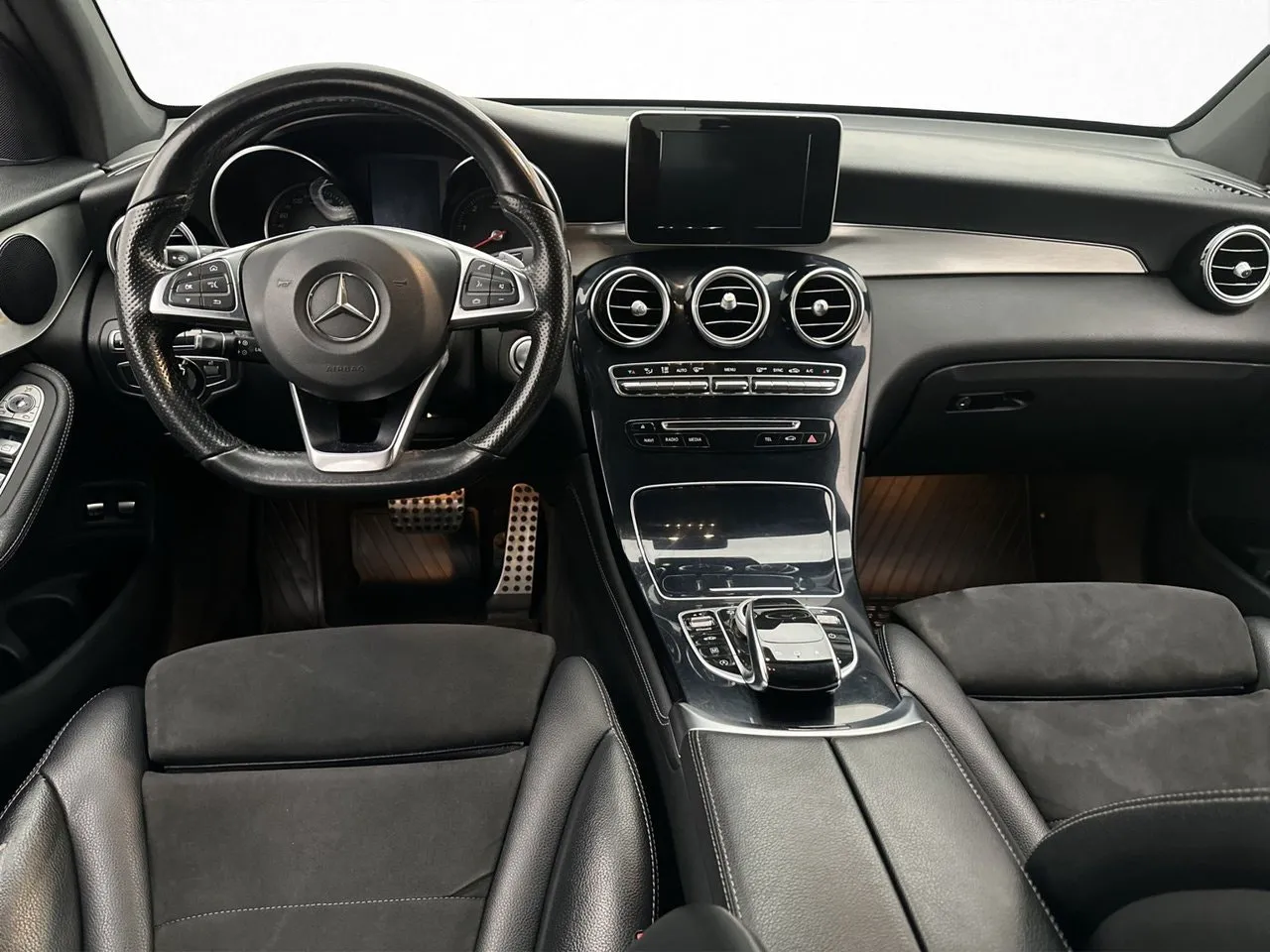 Mercedes GLC250 bild 18