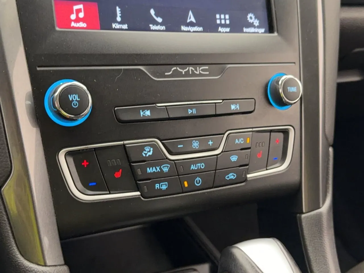 Ford Mondeo bild 26