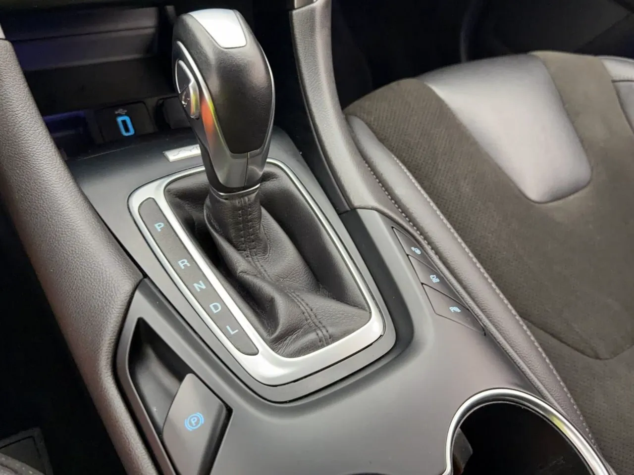 Ford Mondeo bild 27