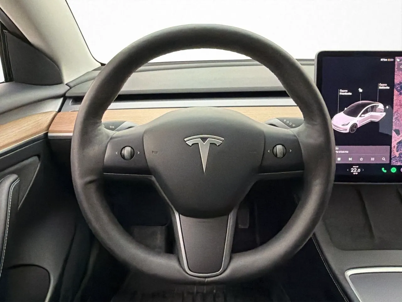 Tesla Model 3 bild 18