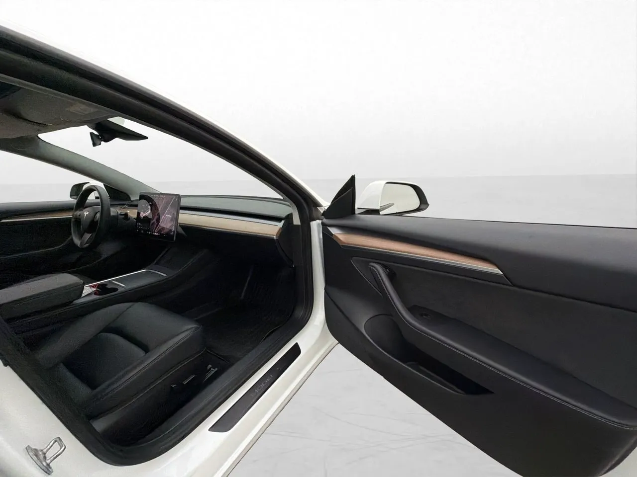 Tesla Model 3 bild 30