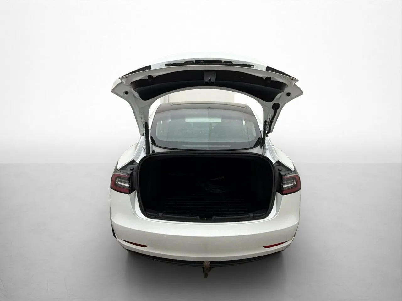 Tesla Model 3 bild 10