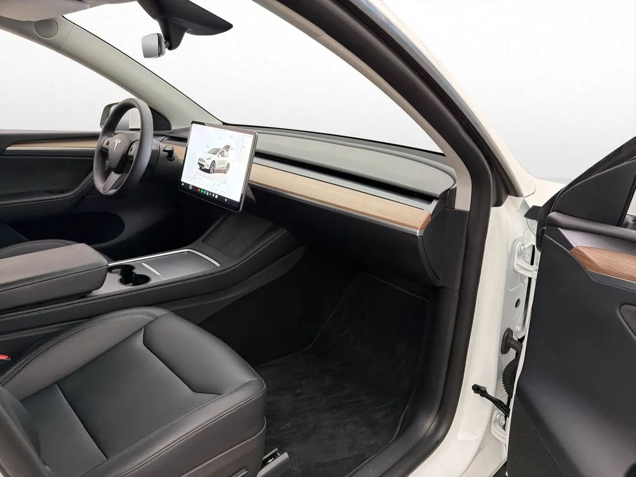Tesla Model Y bild 29