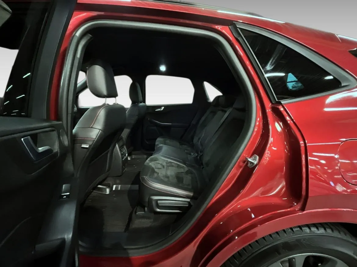 Ford Kuga bild 10
